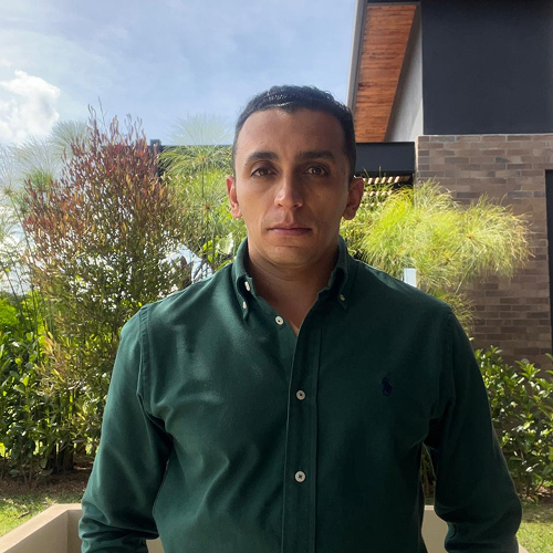Sergio Vega